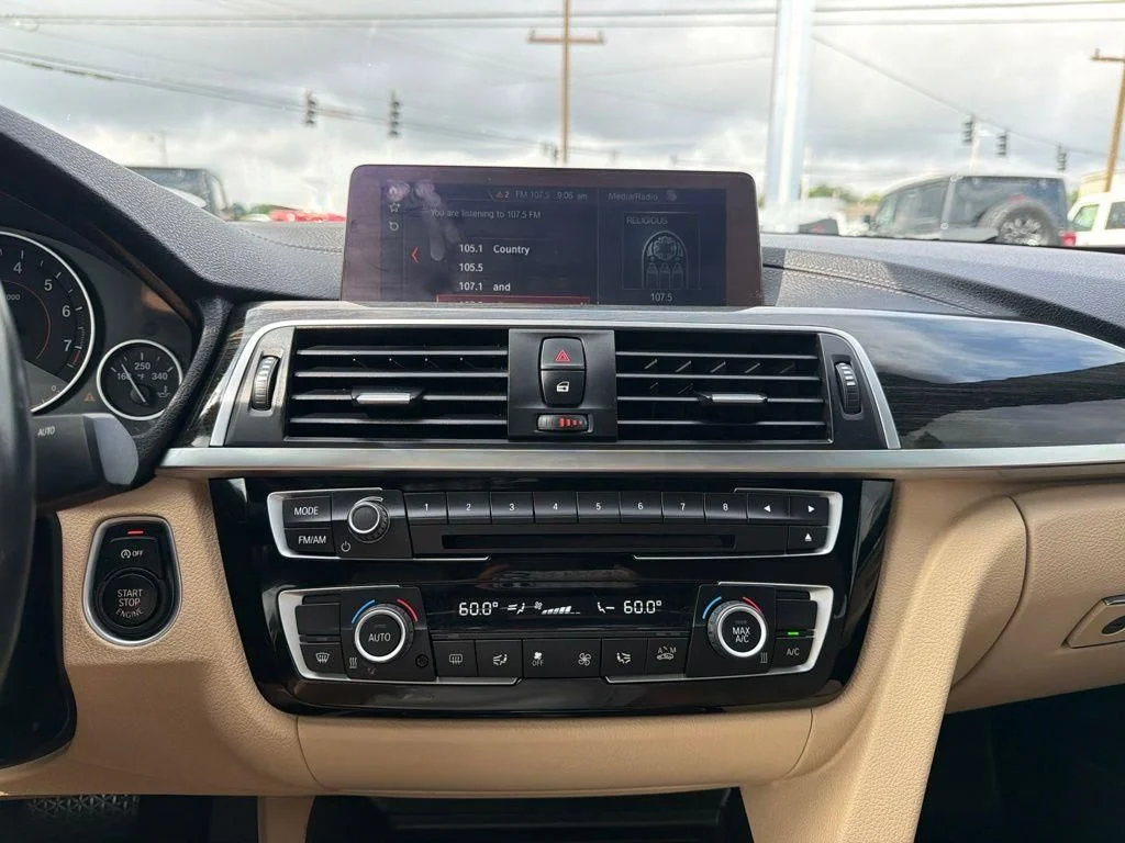 Used 2019 White BMW 430i image 30