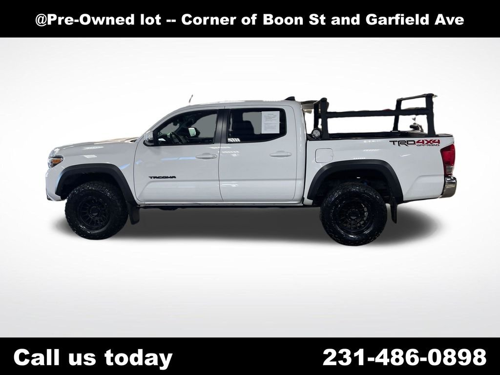 Used 2016 White Toyota TRD Off-Road image 2