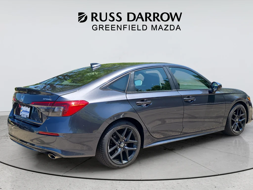 Used 2022  Honda Sport image 5