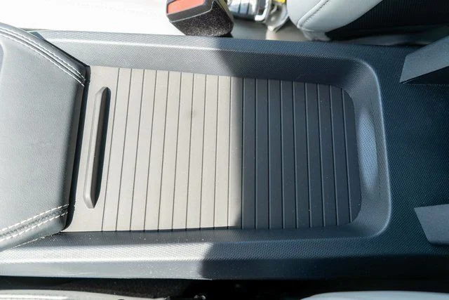 Used 2025 Yellow Ford Premium image 33
