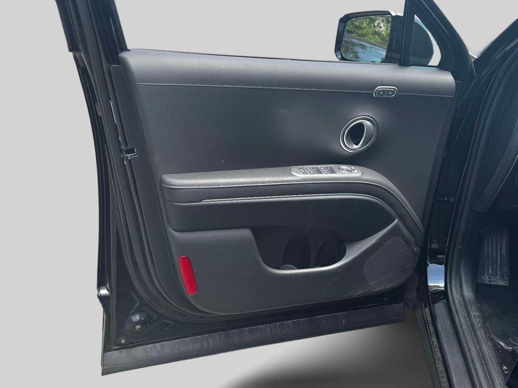 Used 2026 Black Hyundai Limited image 15