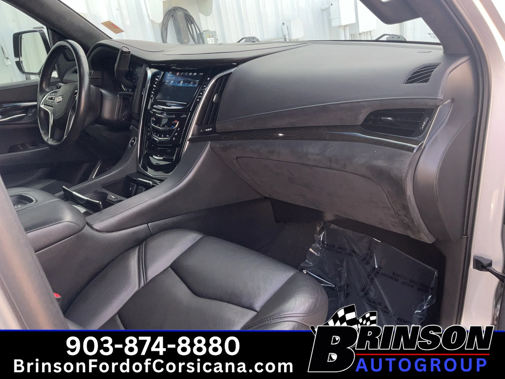 Used 2018 Radiant Silver Metallic Cadillac Platinum image 24