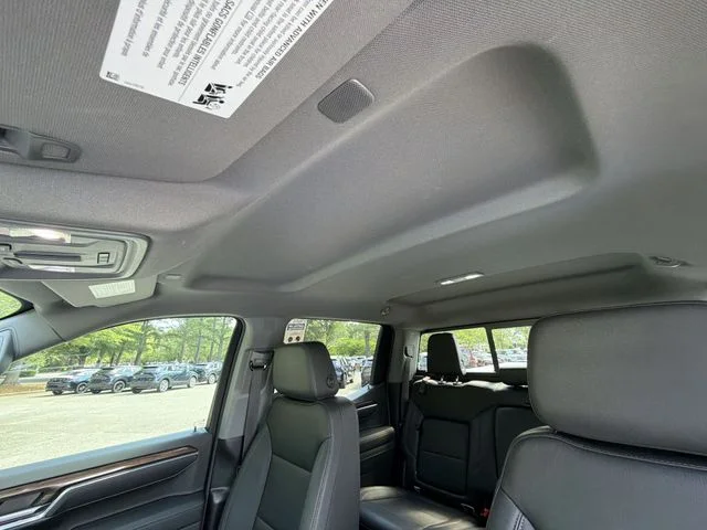 Used 2023 White Chevrolet RST image 22
