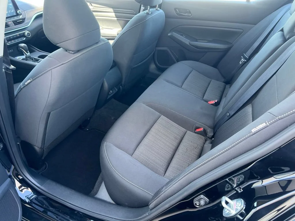 2025 Nissan Altima SV - Photo 24