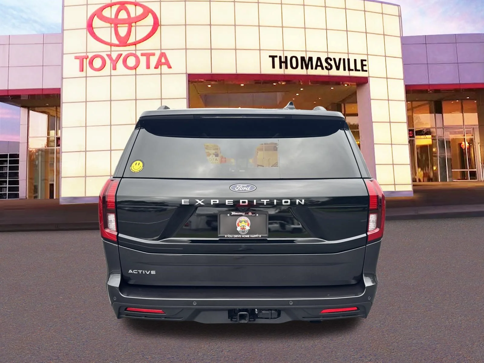 Used 2026 Dark Matter Gray Metallic Ford Active image 6