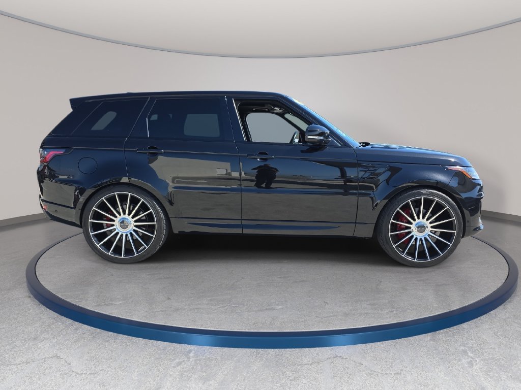 Certified Used 2022 Santorini Black Metallic Land Rover HSE Dynamic image 5