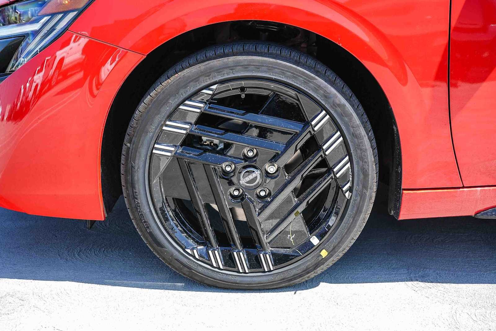 New 2027 Energetic Ember / Super Black Two-tone Nissan SR image 11