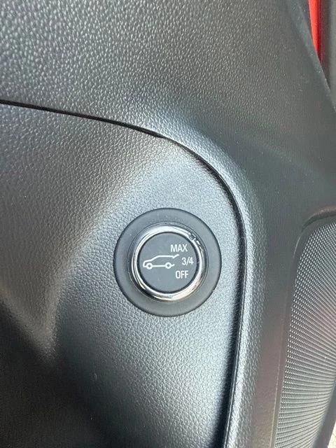 Used 2024 Red Buick Preferred image 24