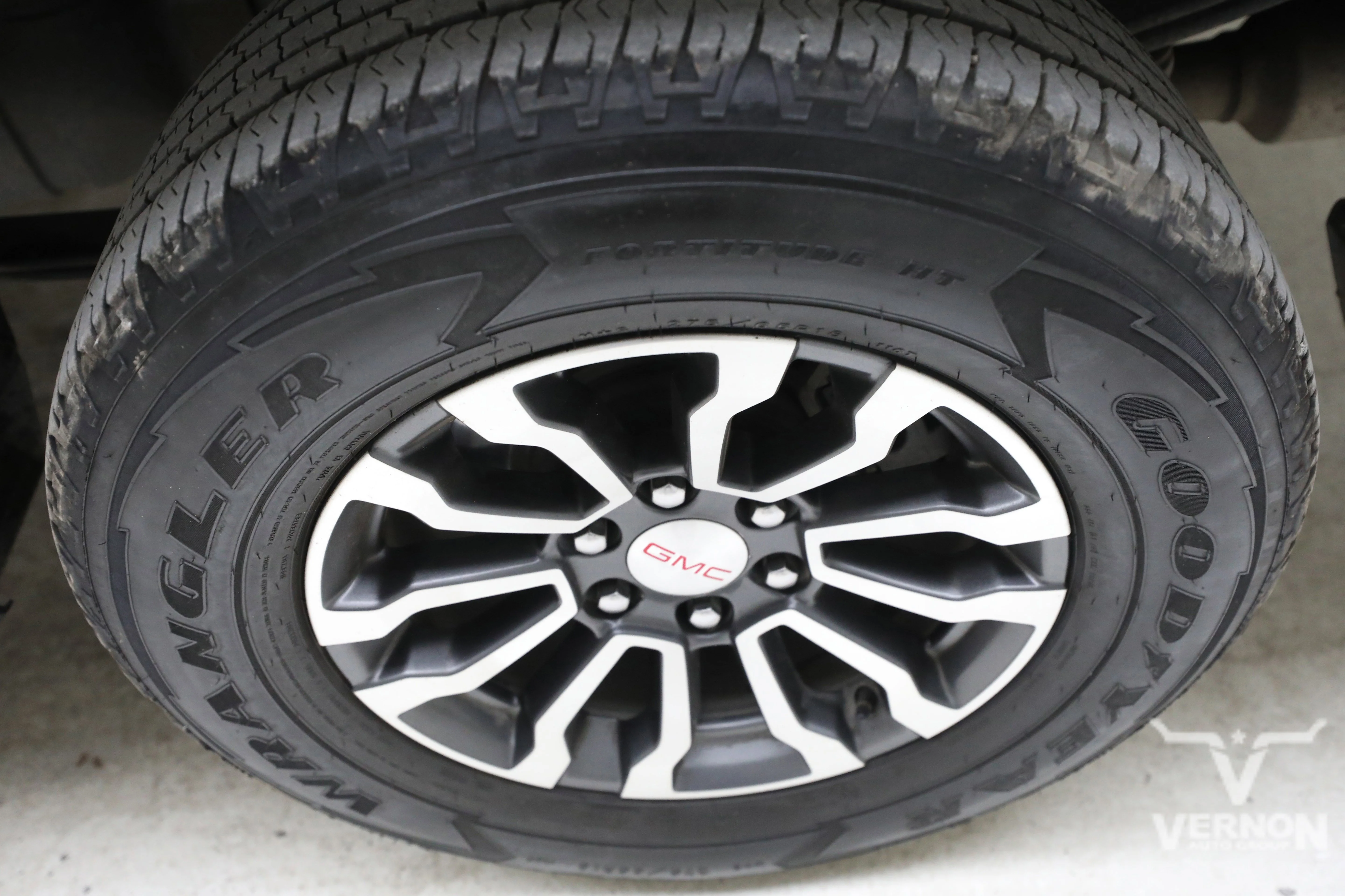 Pre-Owned 2022 GMC Sierra 1500 Limited AT4 Crew Cab 4x4