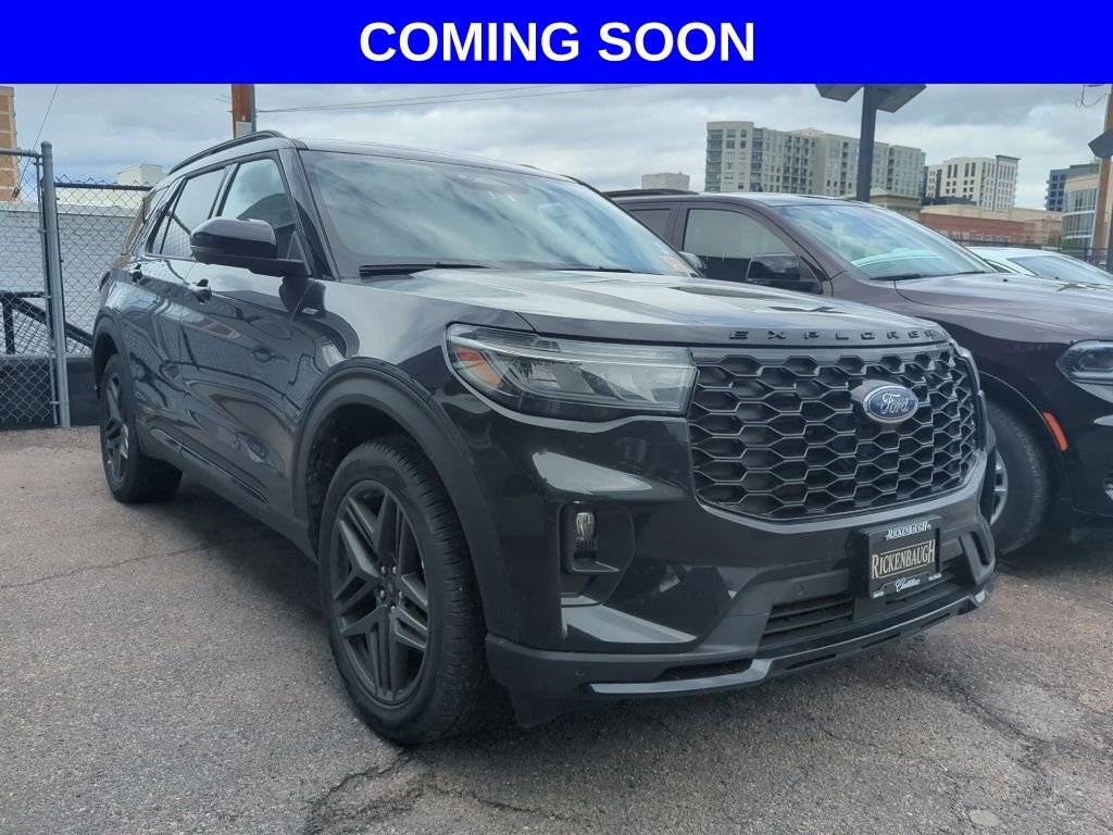2025 Ford Explorer ST-LINE 4WD (PL535)'s photo