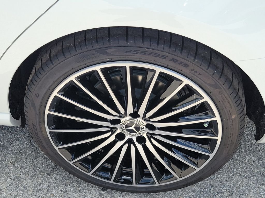 New 2026 Polar White Mercedes-Benz C 300 image 8