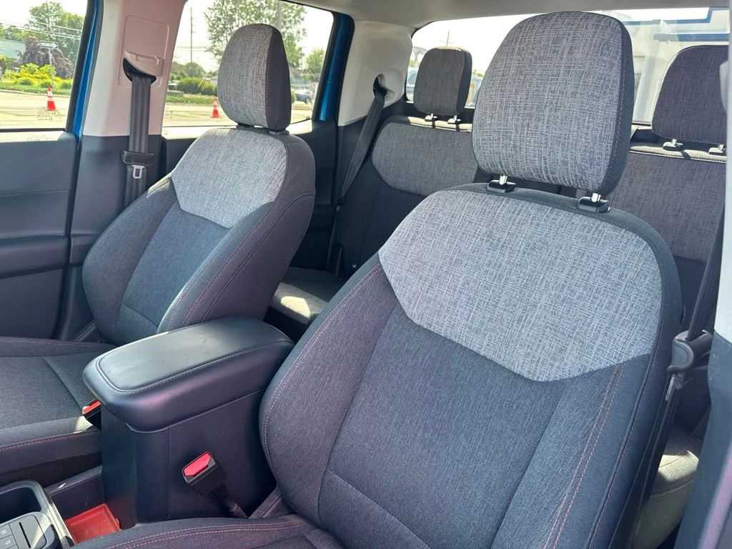 Used 2022 Blue Ford XLT image 11
