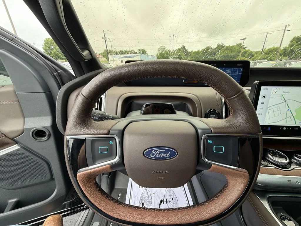 Used 2025 Black Ford King Ranch image 20