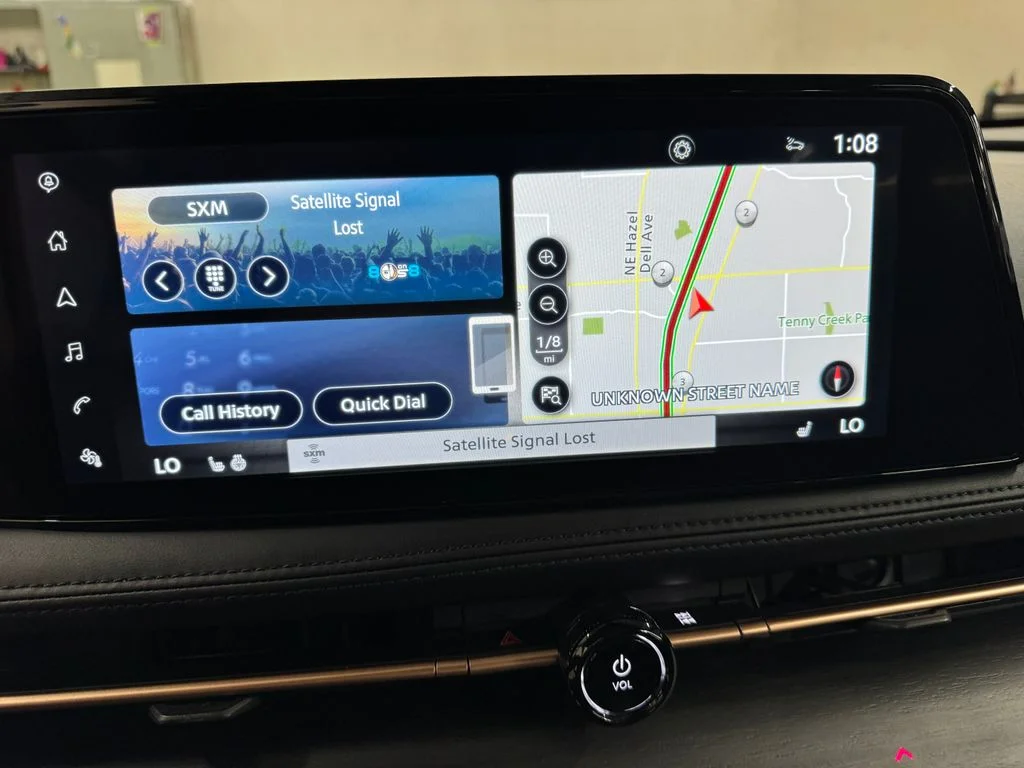 Used 2023 Gray Nissan ENGAGE image 21