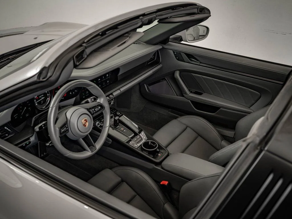 Used 2022 Chalk Porsche Targa 4 GTS image 21