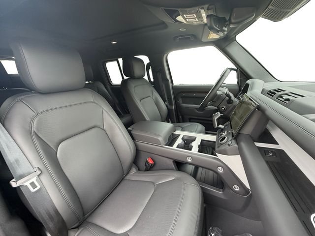 New 2026 Sedona Red Land Rover X-Dynamic SE image 16
