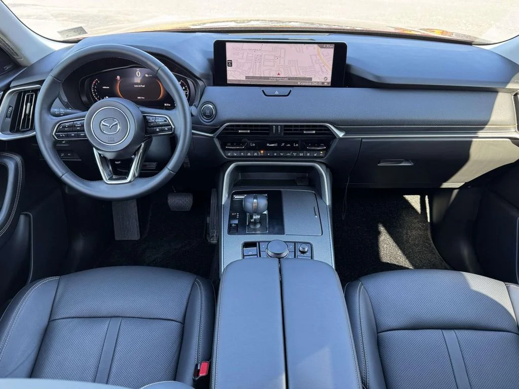 2026 Mazda CX-90 Premium Package - Photo 17