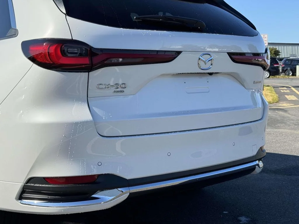 2026 Mazda CX-90 Premium Plus Package - Photo 11