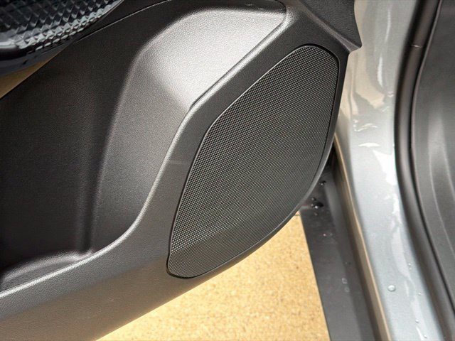 2026 Chevrolet Trax RS - Photo 9