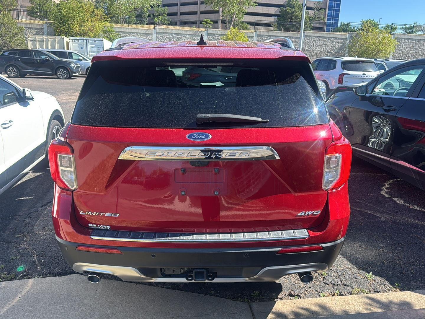 Used 2022 Rapid Red Metallic Tinted Clearcoat Ford Limited image 5
