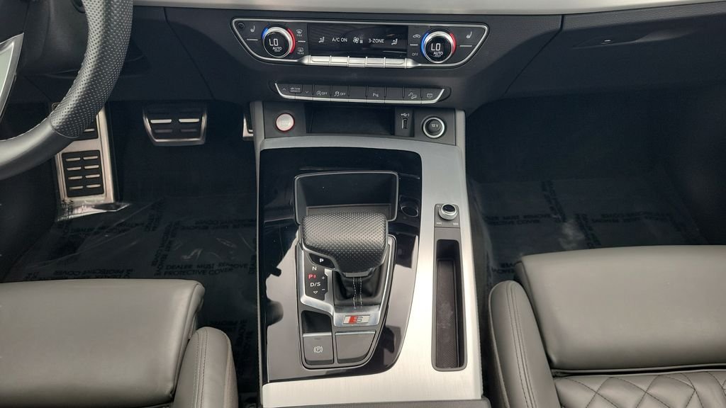 2021 Audi SQ5 Premium Plus - Photo 14