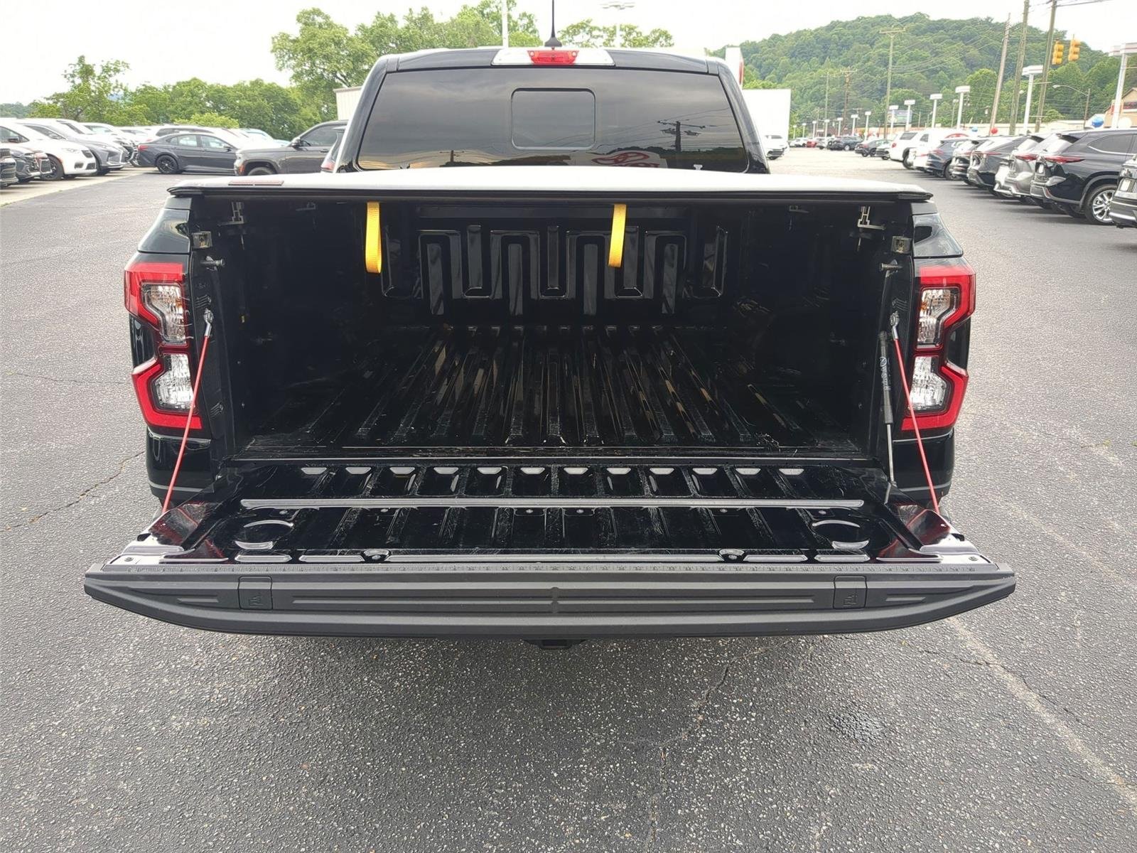 Used 2025 Shadow Black Ford XLT image 35