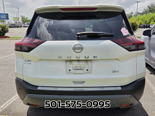 Used 2023 White Nissan SV image 4