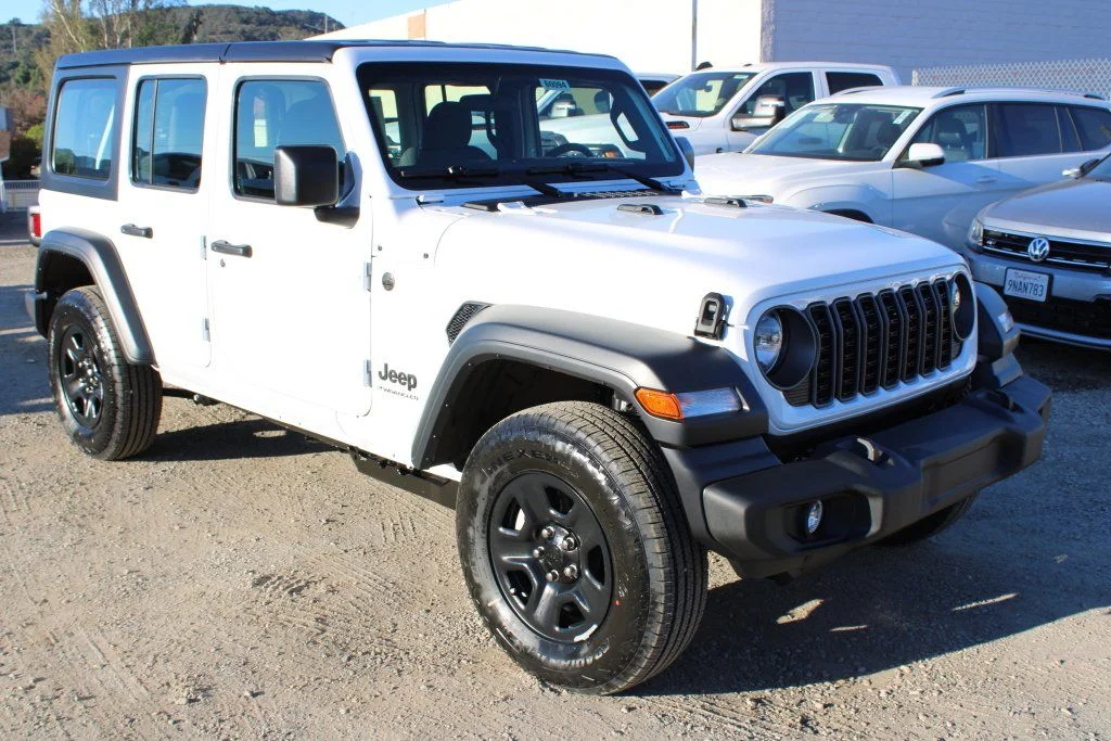 New 2026 Bright White Clear-Coat Exterior Paint Jeep Sport image 3