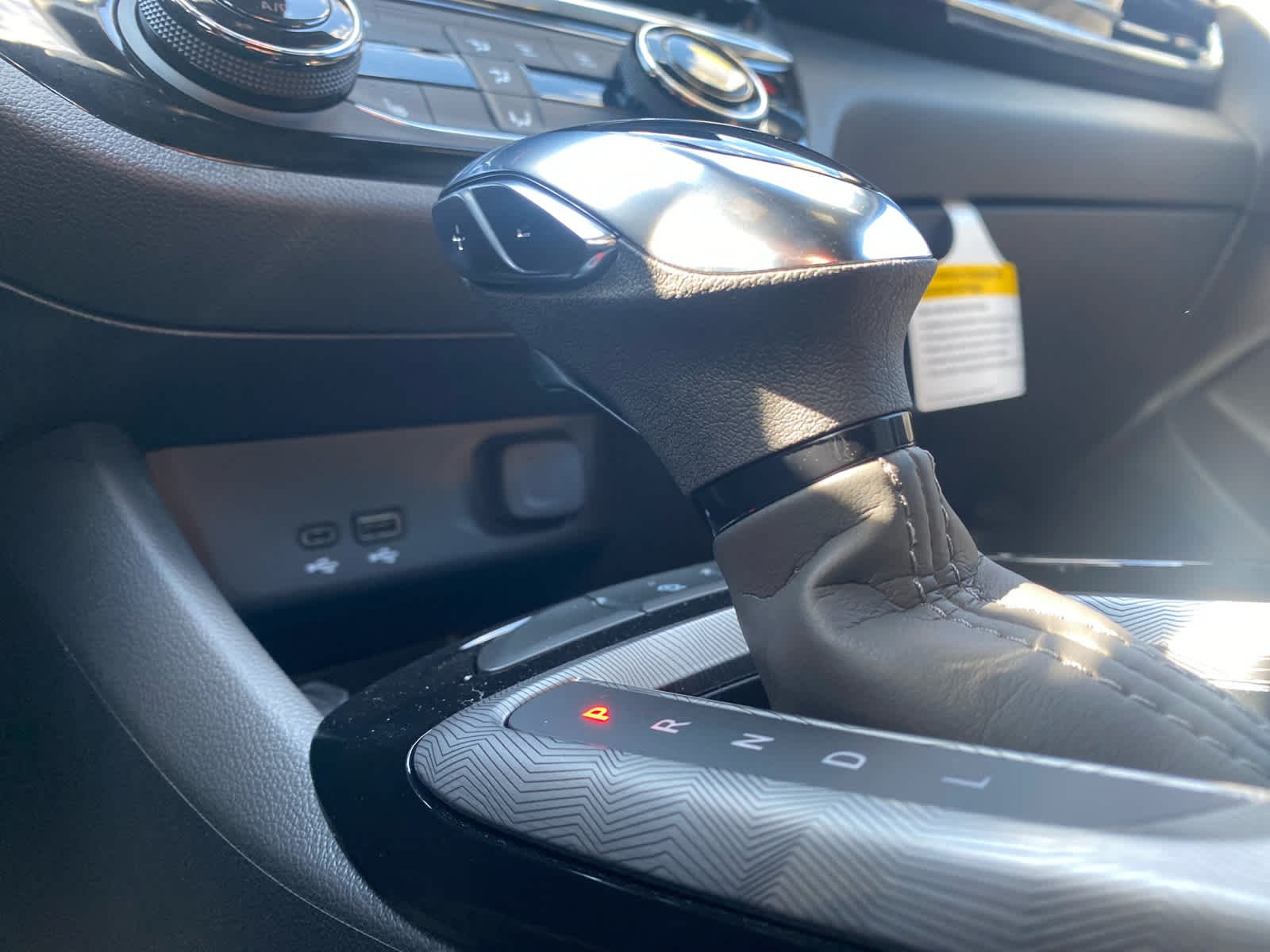 2026 Buick Envista Sport Touring - Photo 18