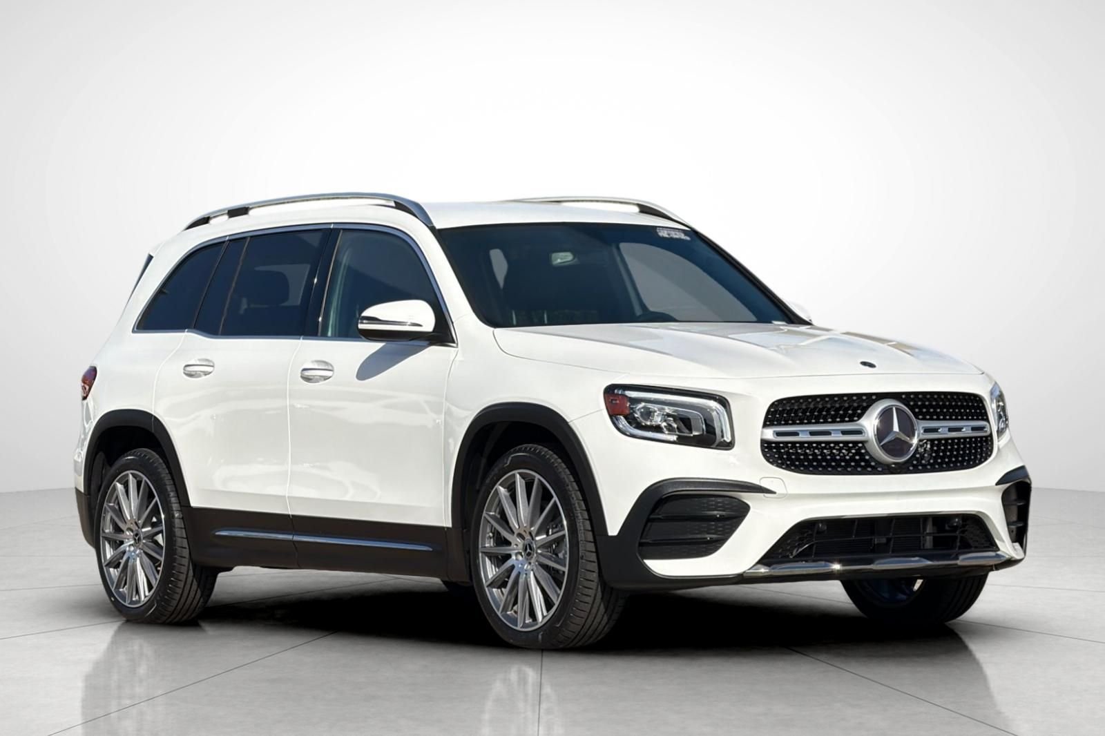 Certified Used 2022 White Mercedes-Benz GLB 250 image 30