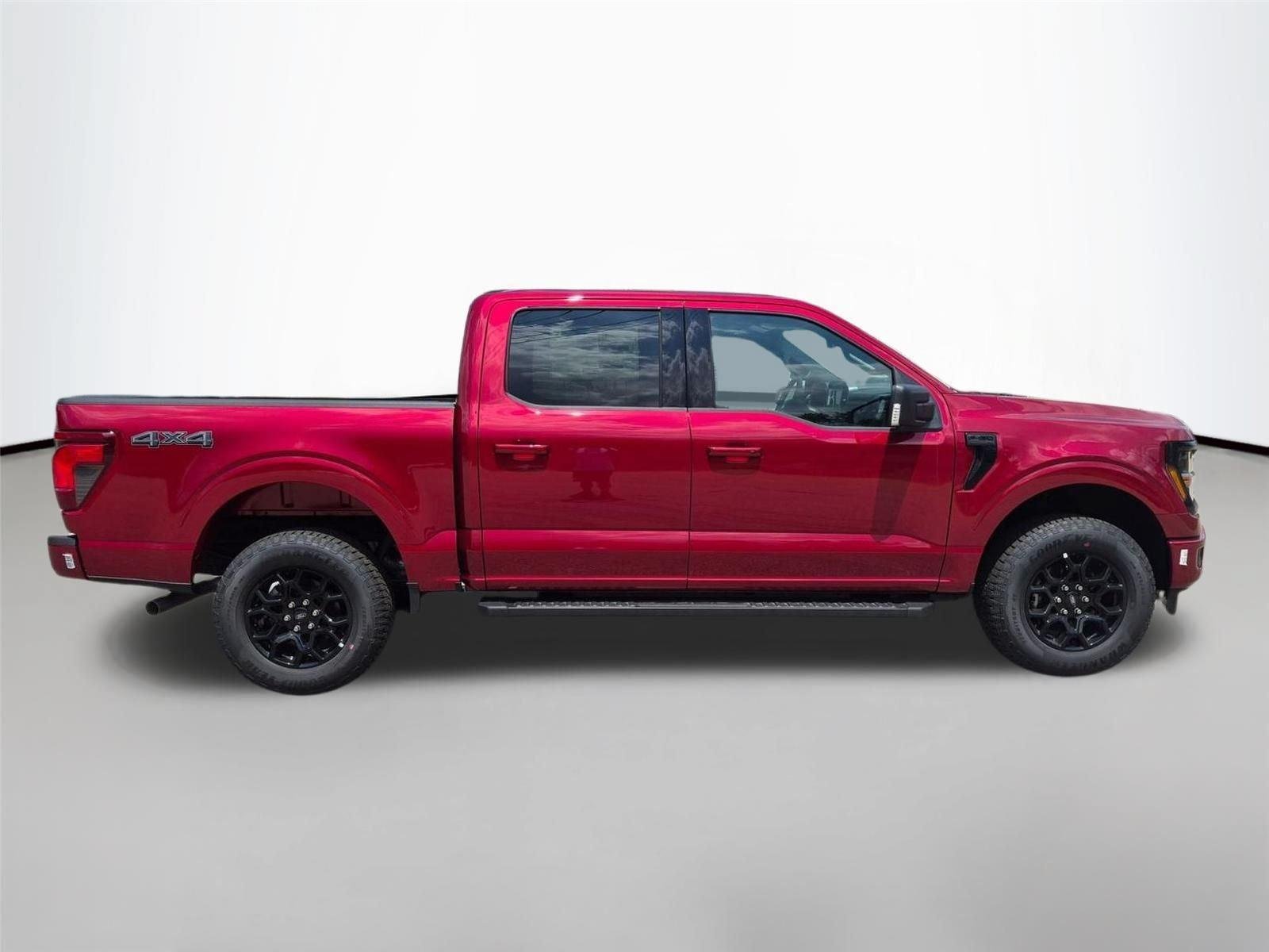New 2026 Ruby Red Metallic Tinted Clearcoat Ford XLT image 4