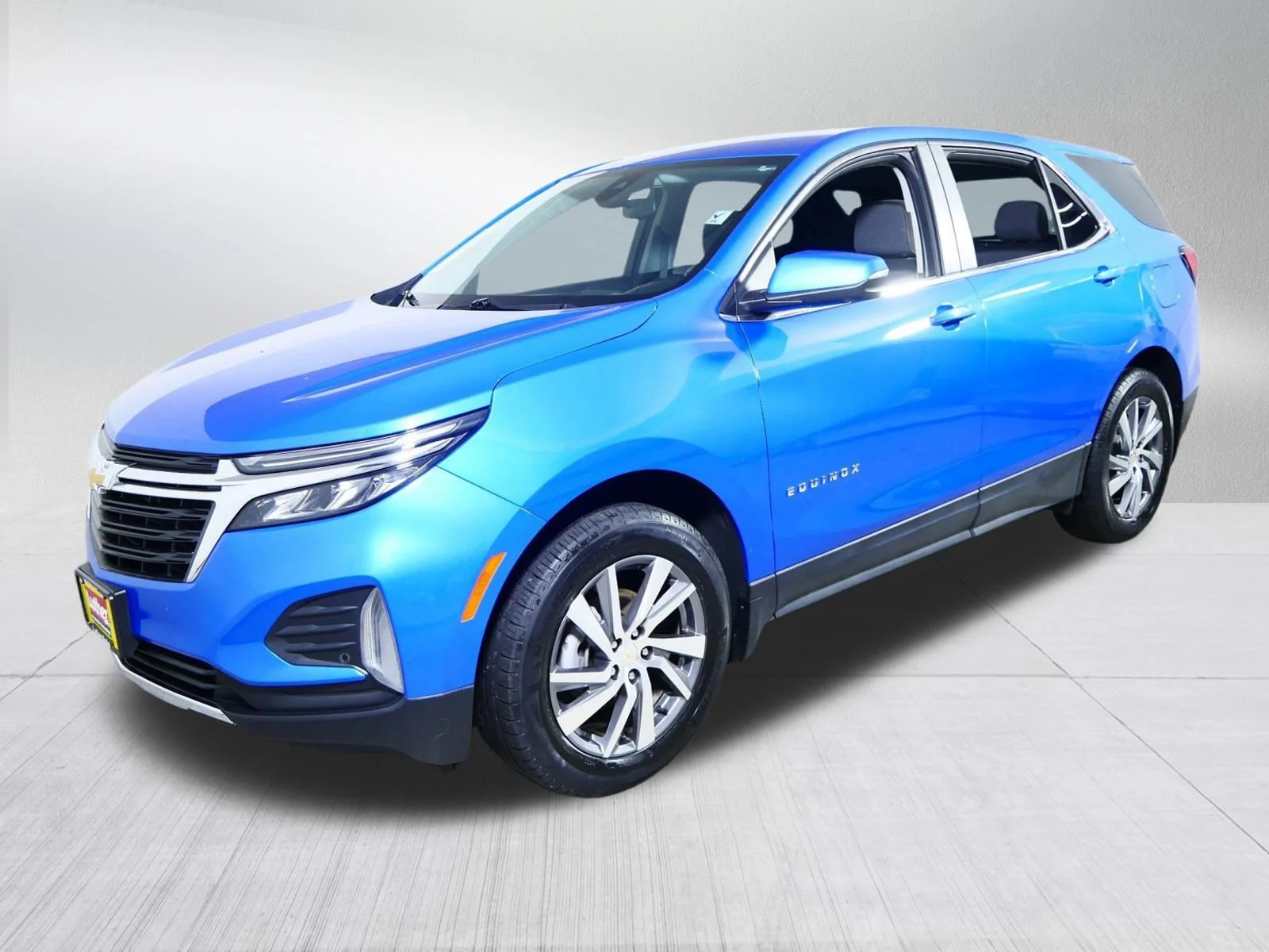 Used 2024 Riptide Blue Metallic Chevrolet LT image 3