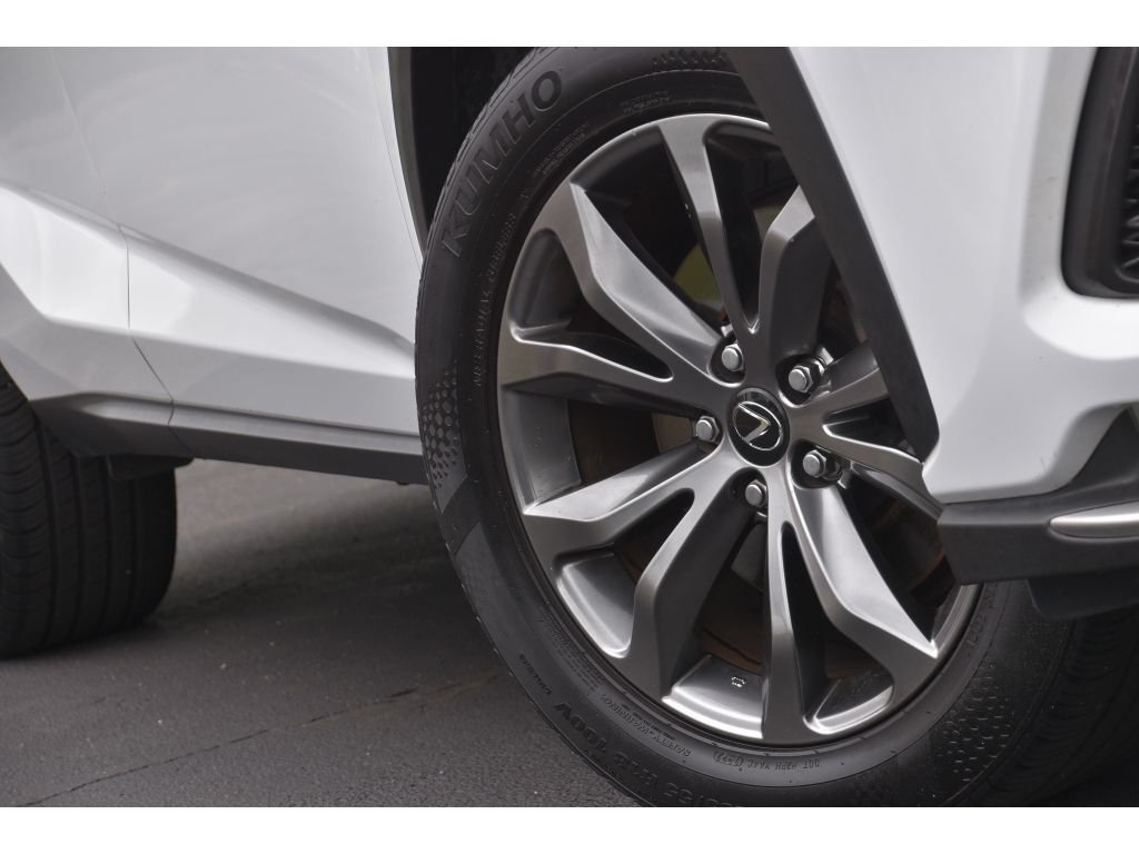 Used 2020 Ultra White Lexus F SPORT image 11