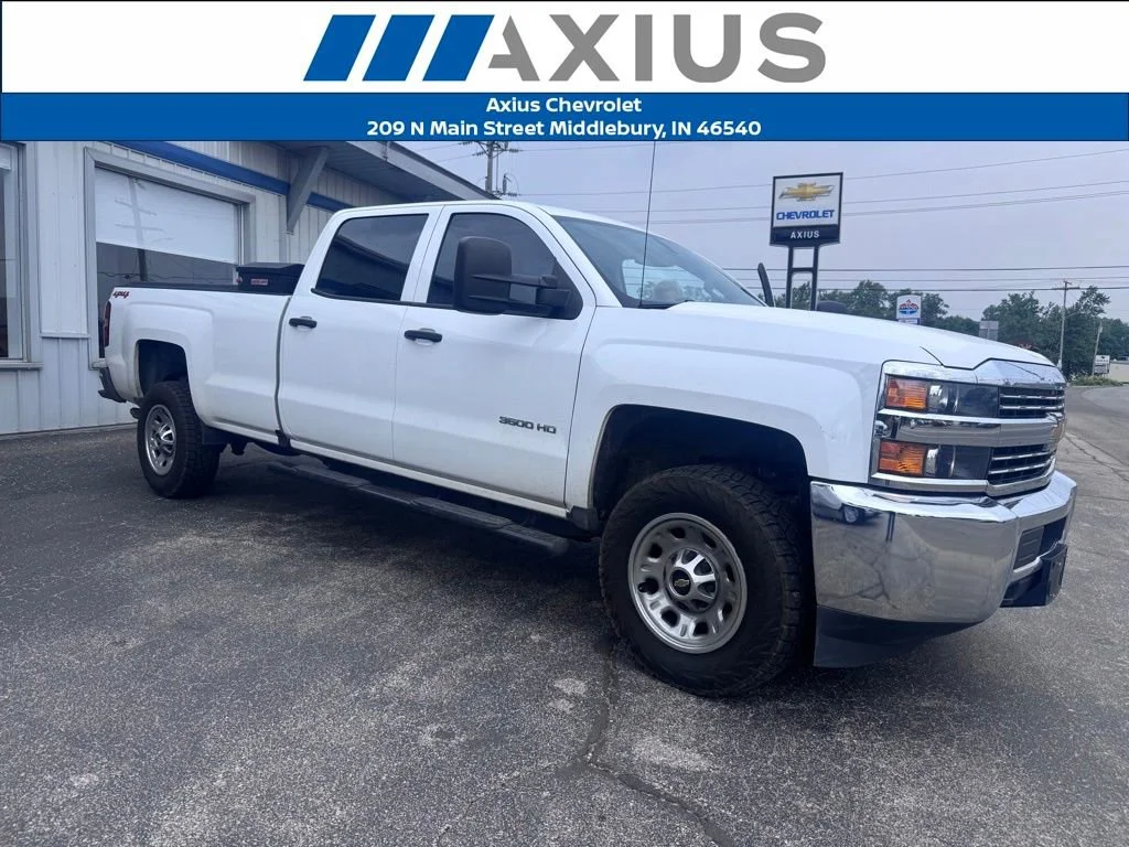 Used 2018 SUMMIT WHITE Chevrolet Work Truck image 1