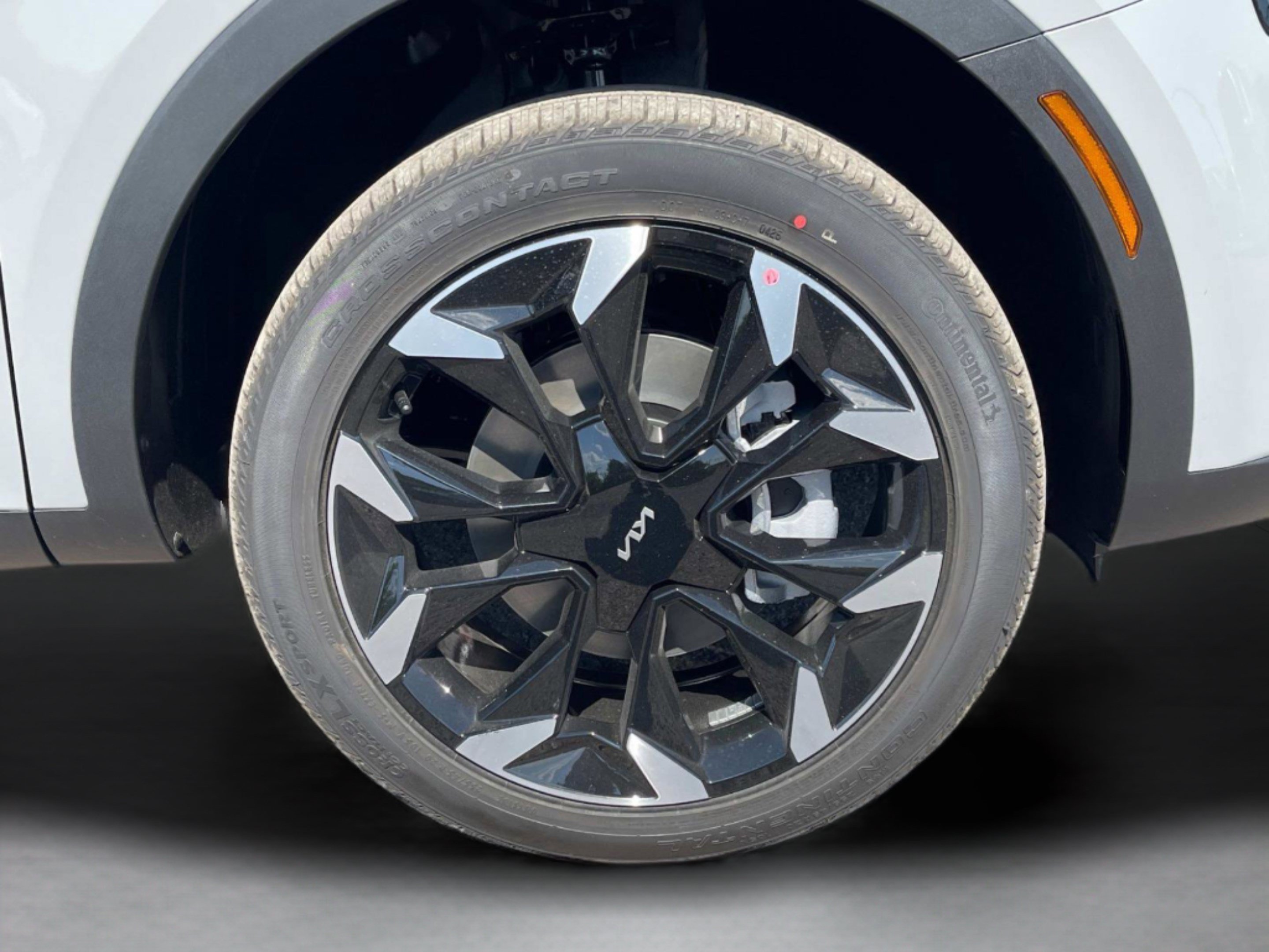 2026 Kia Sorento EX - Photo 9