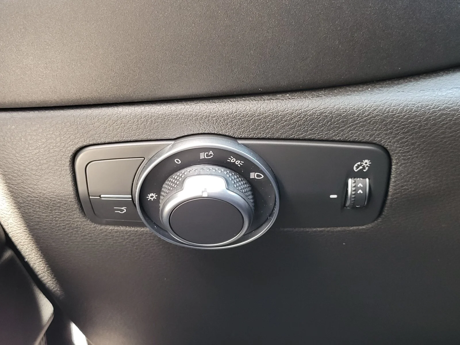 Used 2026 Blue Alfa Romeo Base image 13