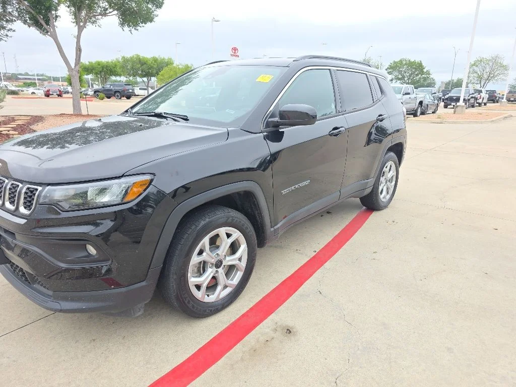 2025 Jeep Compass