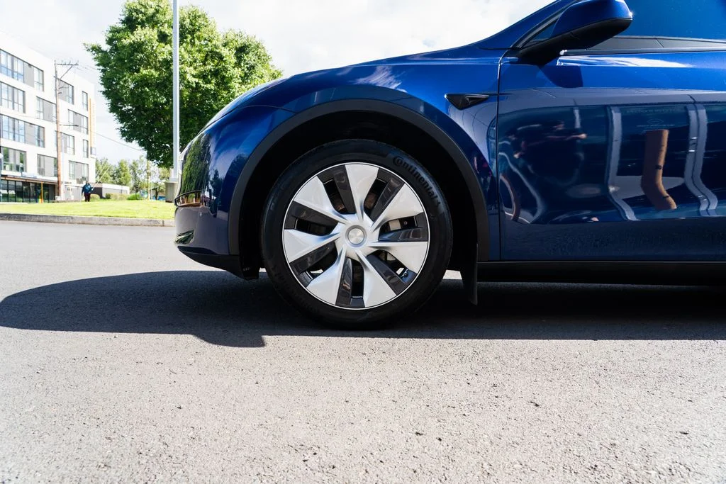Used 2023 Blue Tesla Long Range image 7