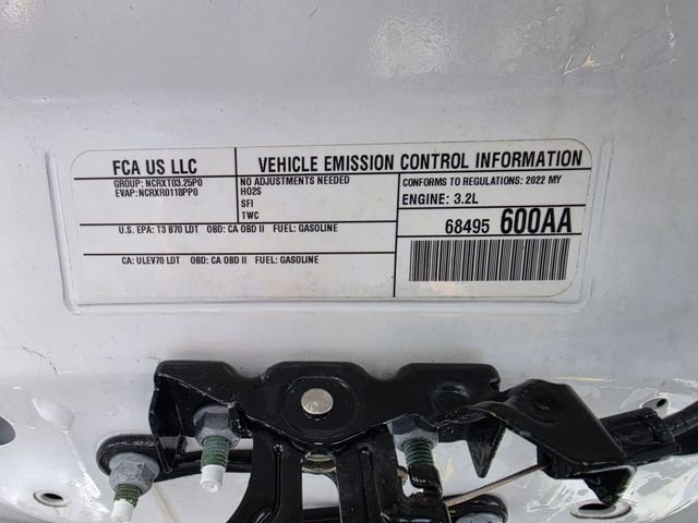Used 2022 White Jeep Limited image 26