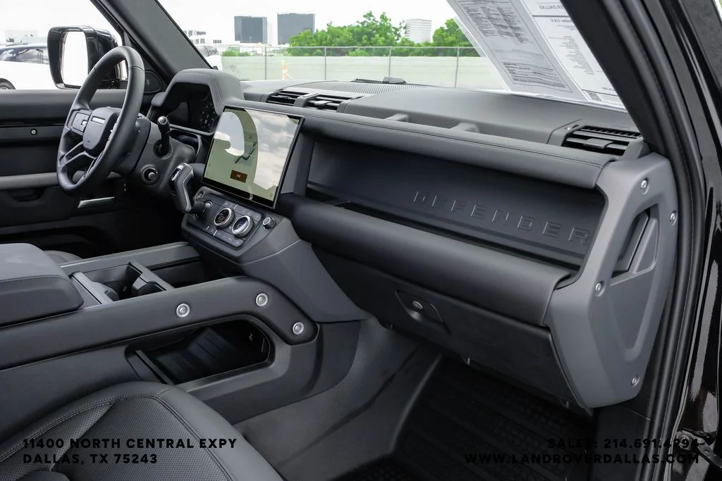 Used 2026 Black Land Rover S image 14