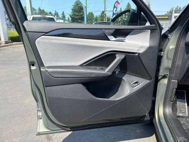 New 2026 Avocado Green w/Deep Black Roof Volkswagen SE R-Line Black image 27