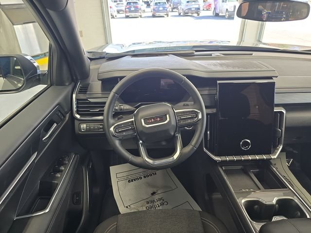 Used 2025 Silver GMC Elevation image 12