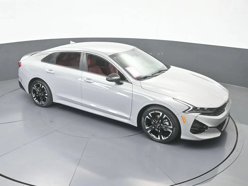 Used 2023 Wolf Gray Kia GT-Line image 51