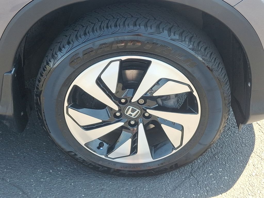 Certified Used 2016 Modern Steel Metallic Honda Touring image 8
