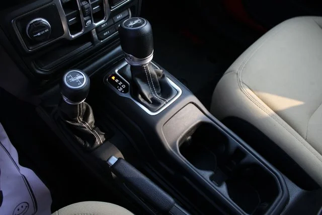 Used 2020 Red Jeep Unlimited Sahara image 16
