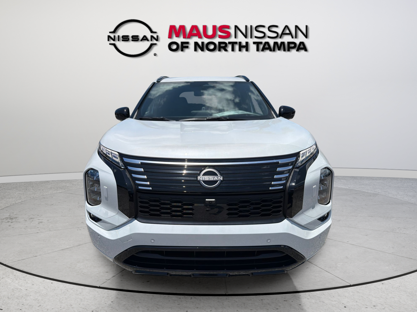 New 2026 White Nissan Platinum image 3