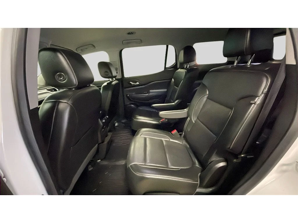 Used 2020 White Frost Tri-Coat GMC SLT image 16