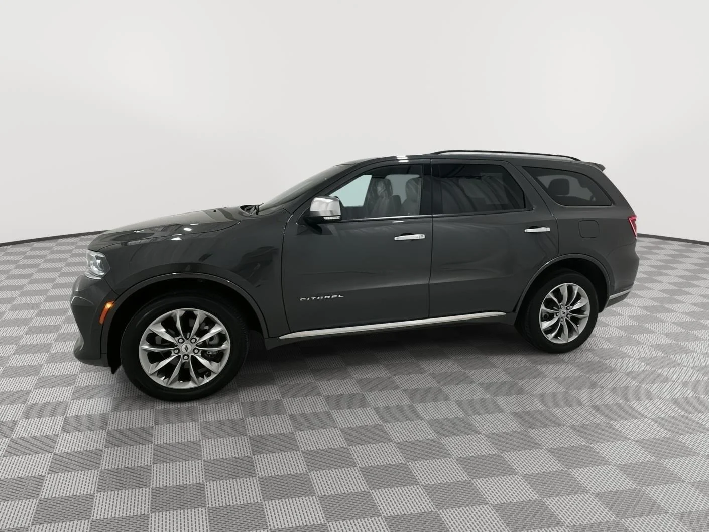 Used 2024 Dodge Durango Citadel Platinum with VIN 1C4RDJEG4RC221233 for sale in Alexandria, Minnesota