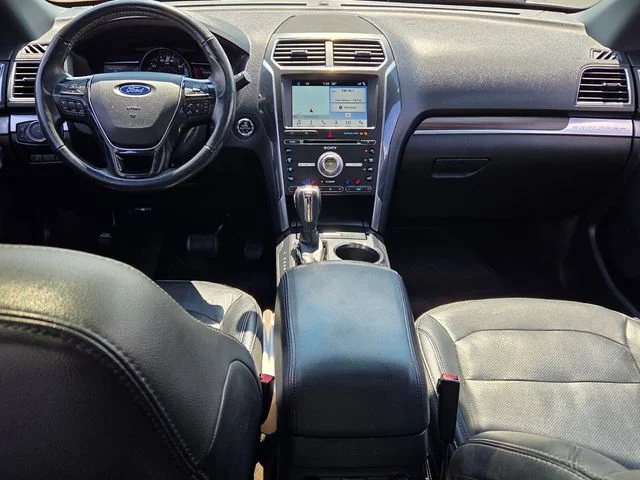 Used 2018 Gray Ford Limited image 14