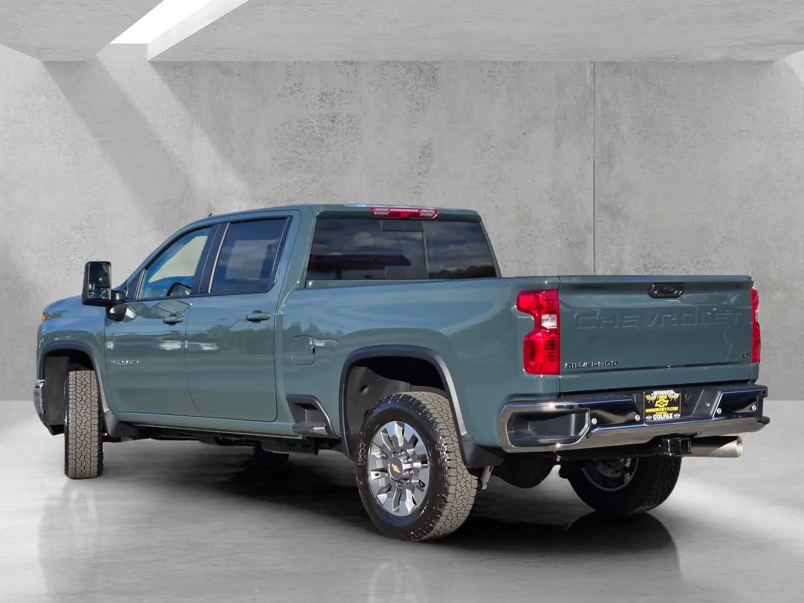 New 2026 Cypress Gray Chevrolet LT image 4